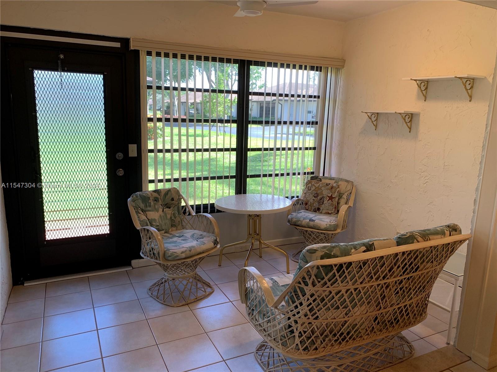 GREENTREE VILLAS CONDO - Residential Lease