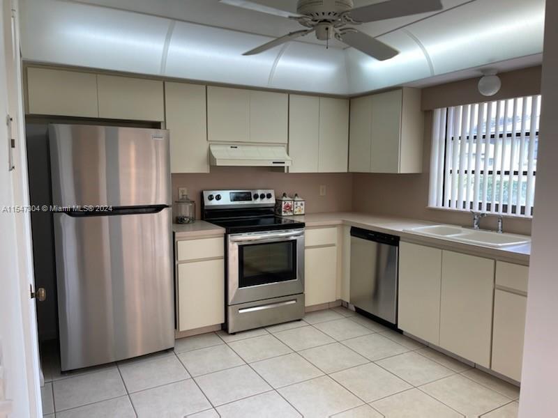 GREENTREE VILLAS CONDO - Residential Lease