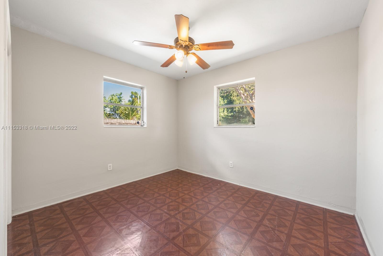 WOODLAND PARK AMD PLAT - Residential Lease
