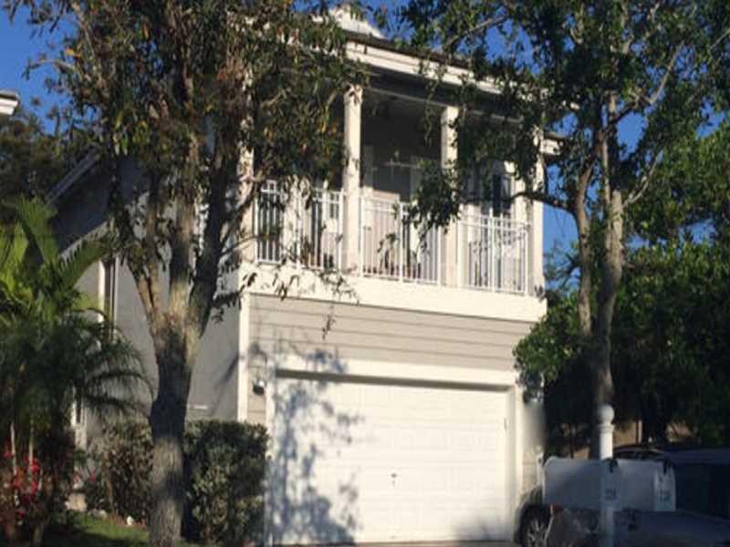 4 Bed 2.5 bath 2 Car garage. New A/C (3years old) Single family Home. Granite counters & wood cabinetry. Electric heater water. Lots of closet space. Nice size bedrooms. New garage motor. Amazing clubhouse, access pool, gym, sauna, Jacuzzi, playground, ac tivity room, BBQ Area and more.