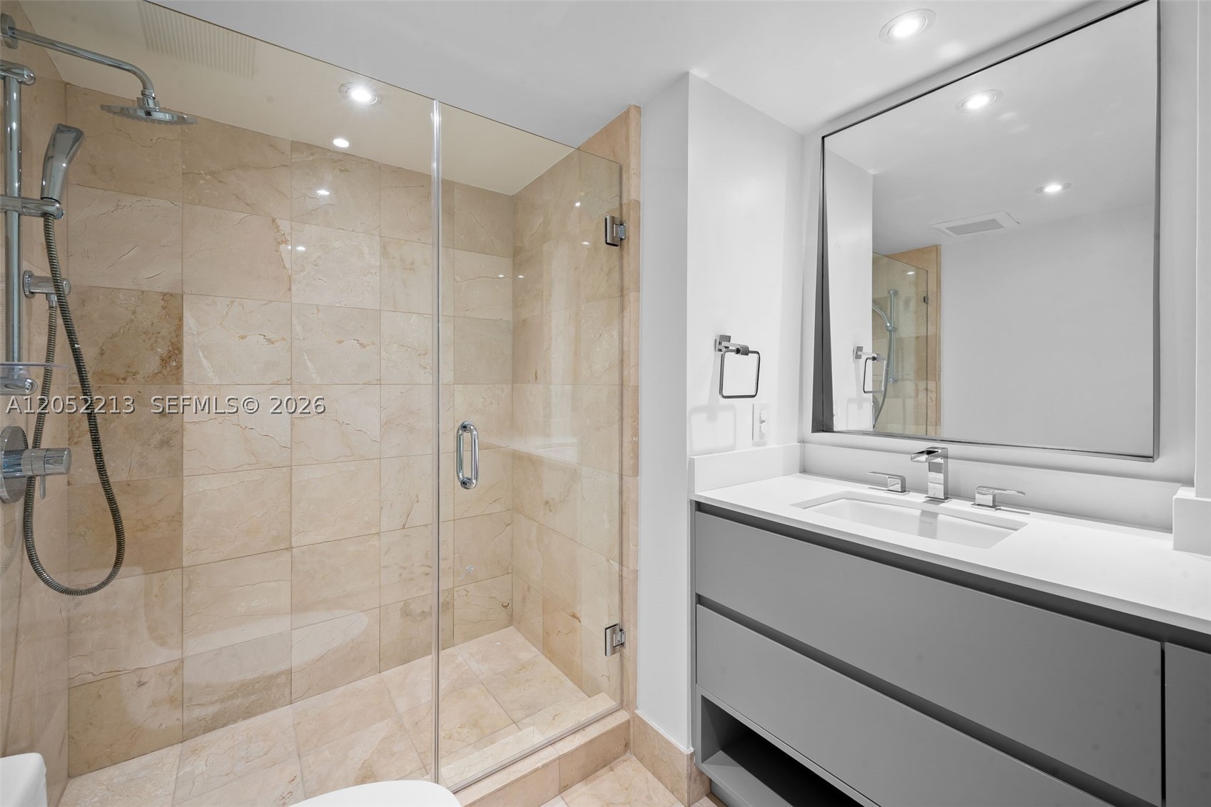 BRICKELL KEY ONE CONDO - Residential Lease