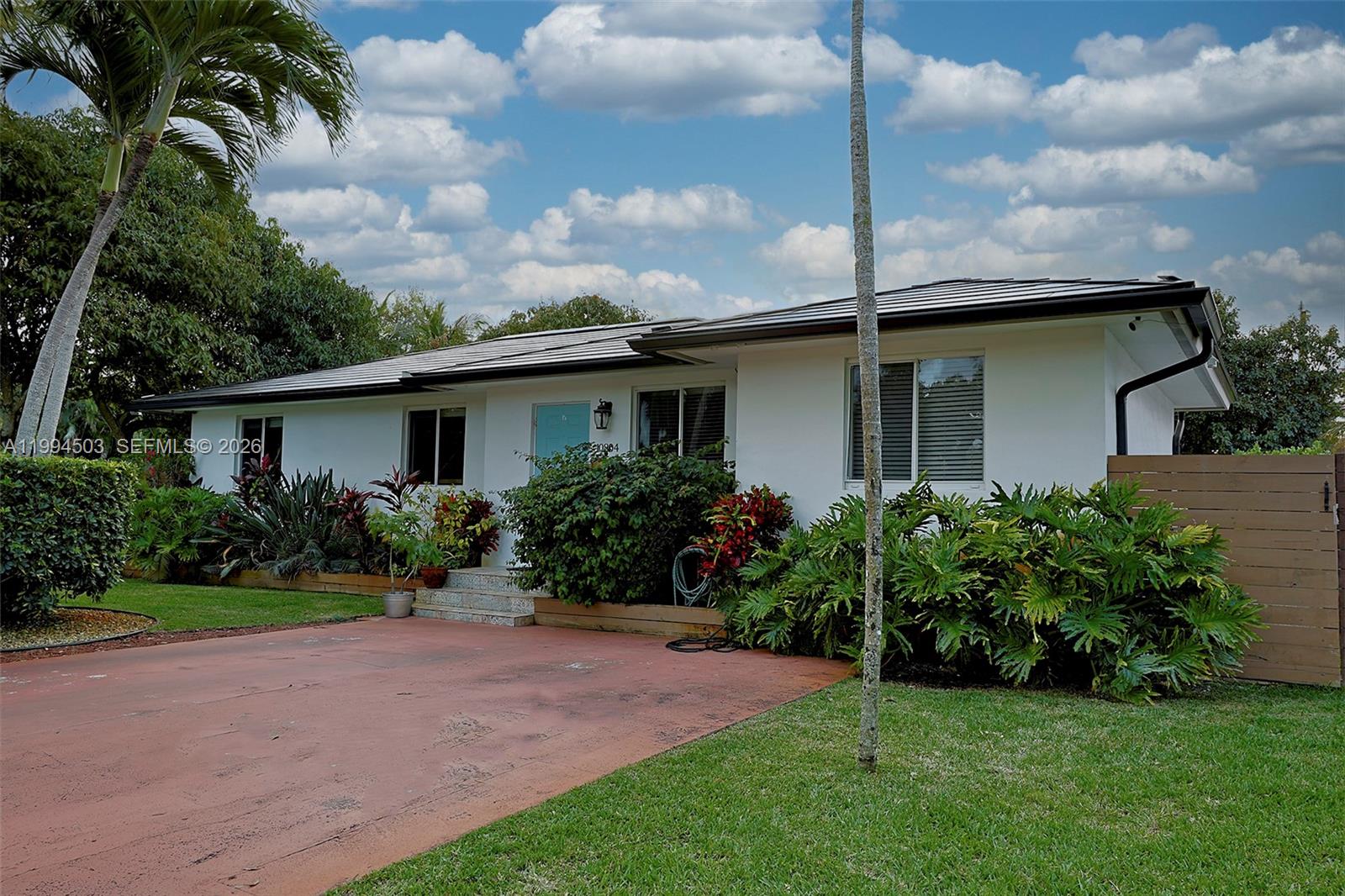 SHORELAND HEIGHTS - Residential
