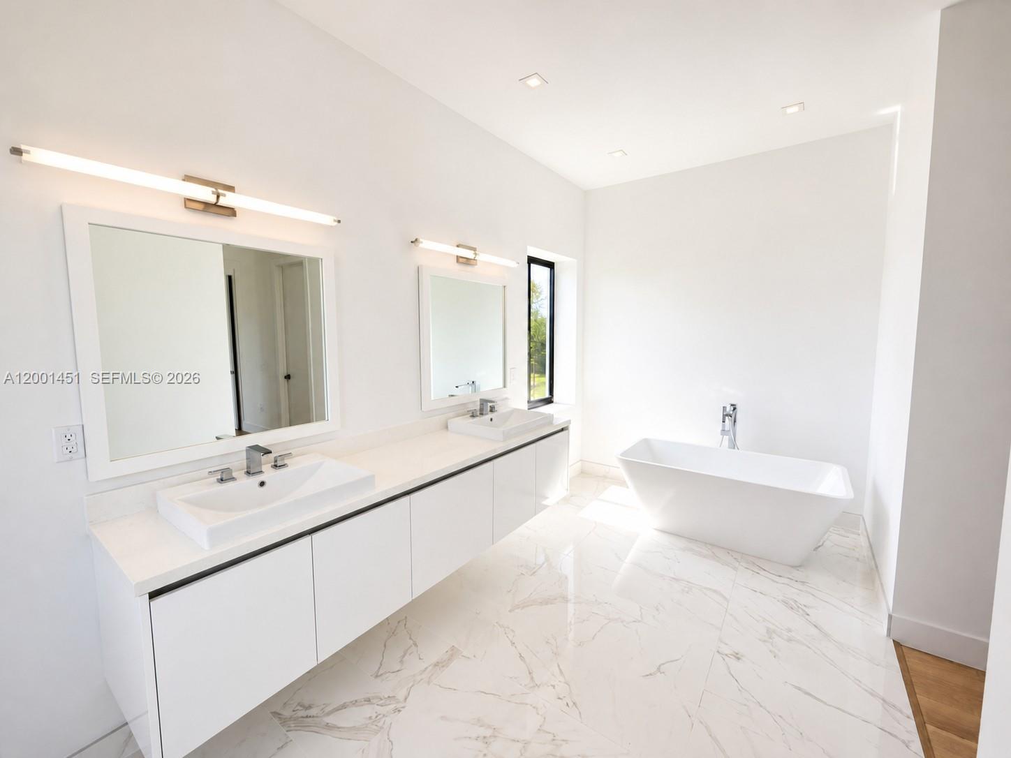 WESTON ESTATES - Residential