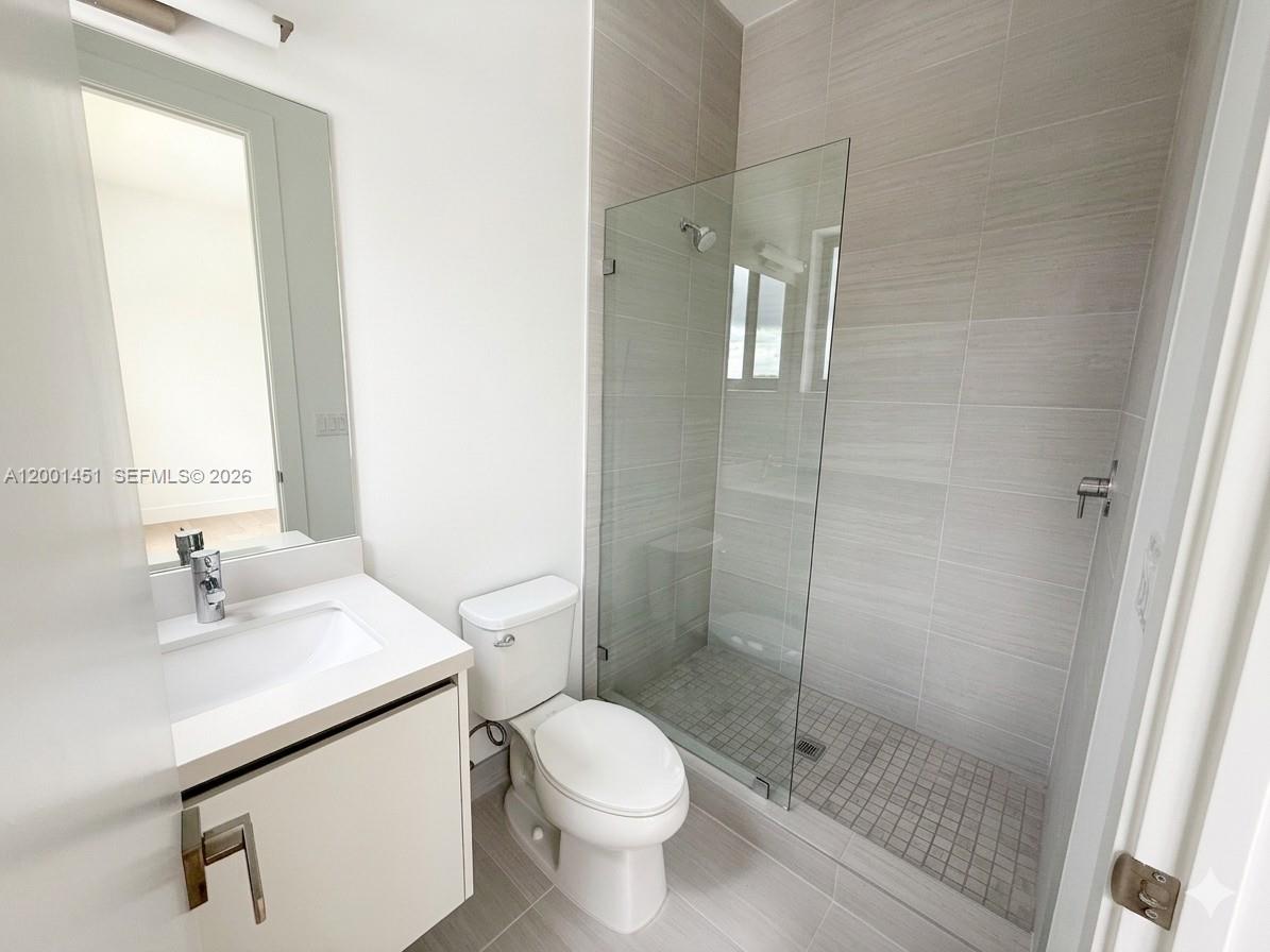 WESTON ESTATES - Residential