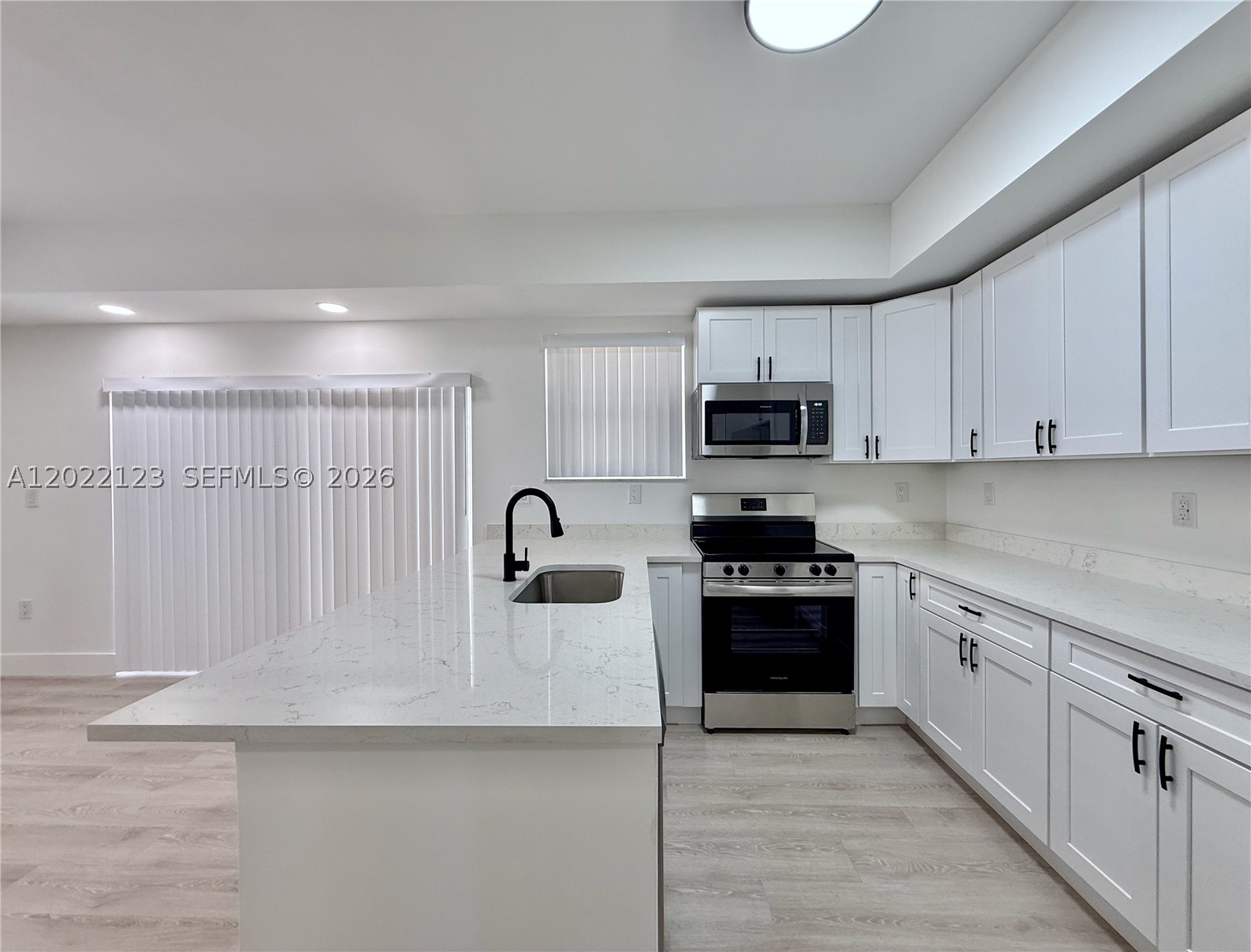 VERANDA AT DORAL CONDO NO - Residential