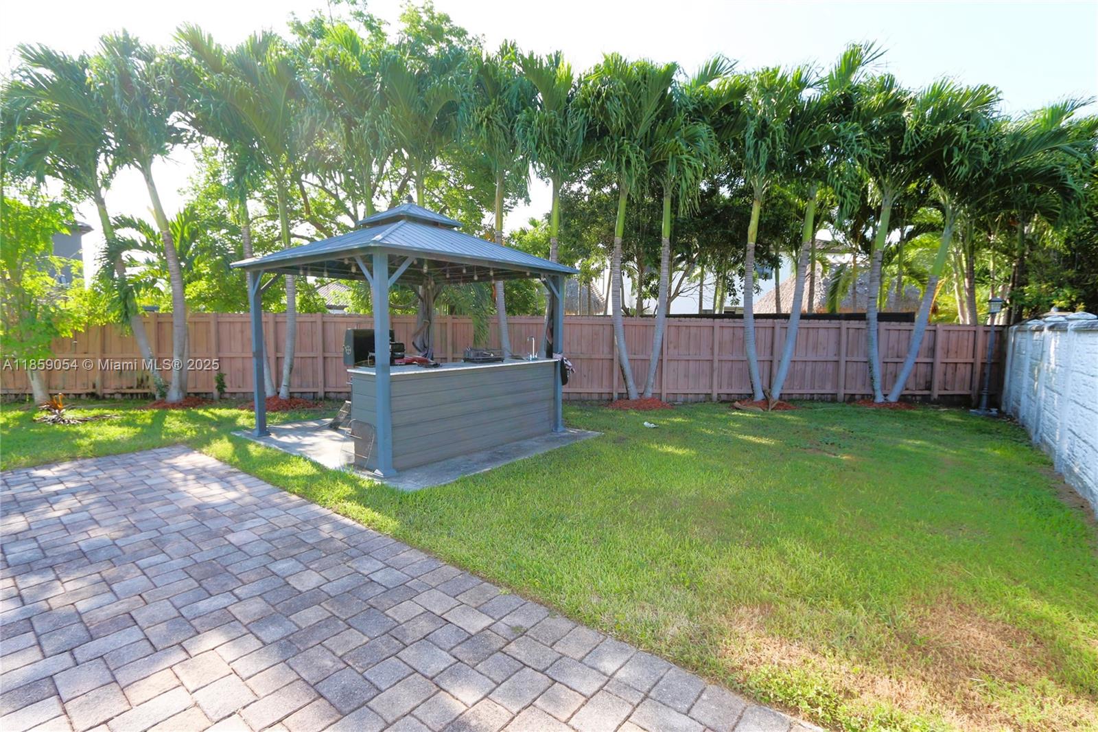 Blue Palms at Tamiami - Residential