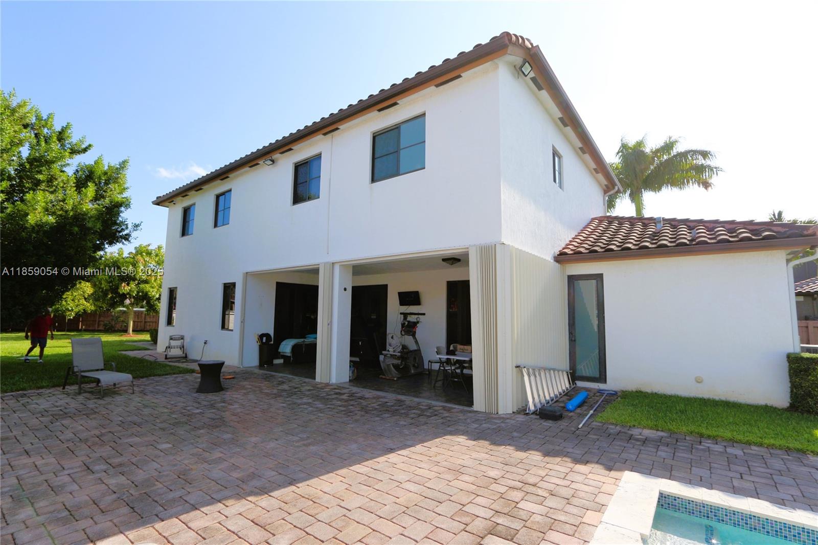 Blue Palms at Tamiami - Residential