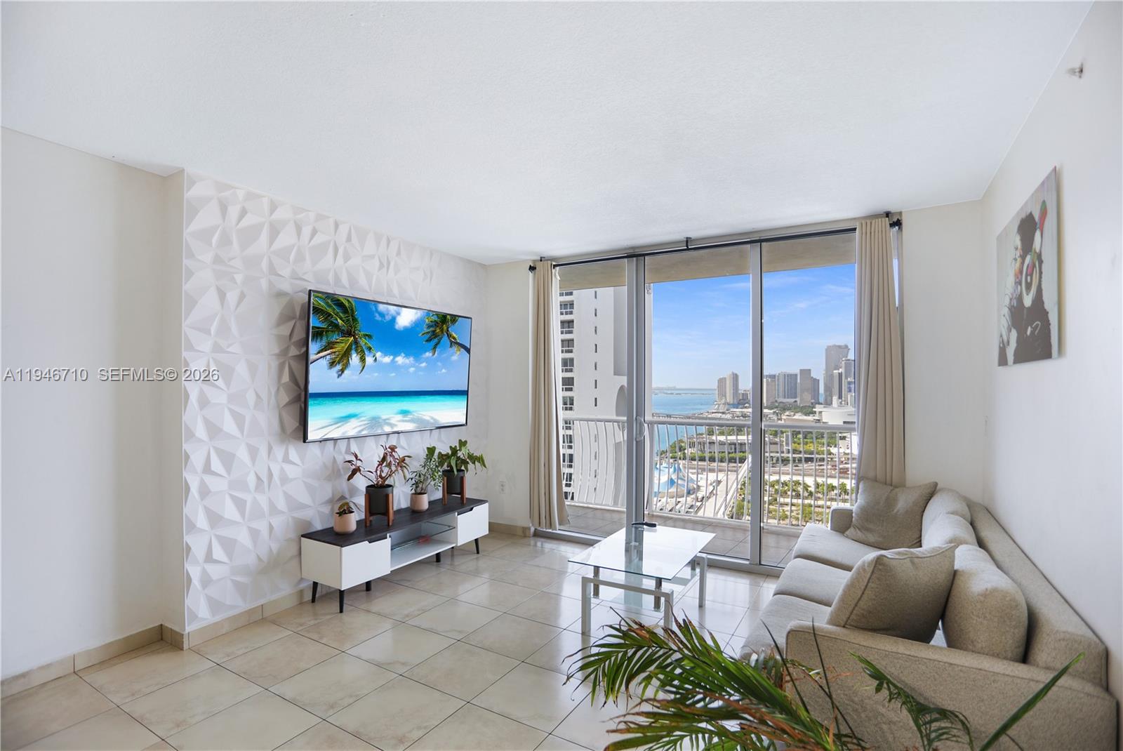 OPERA TOWER CONDO - Residential