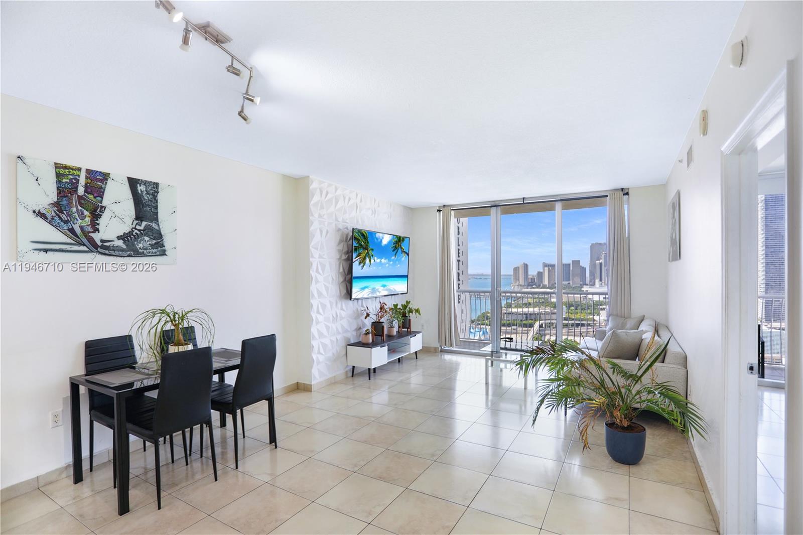 OPERA TOWER CONDO - Residential