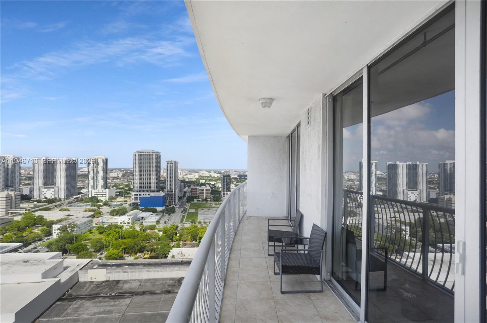 OPERA TOWER CONDO - Residential
