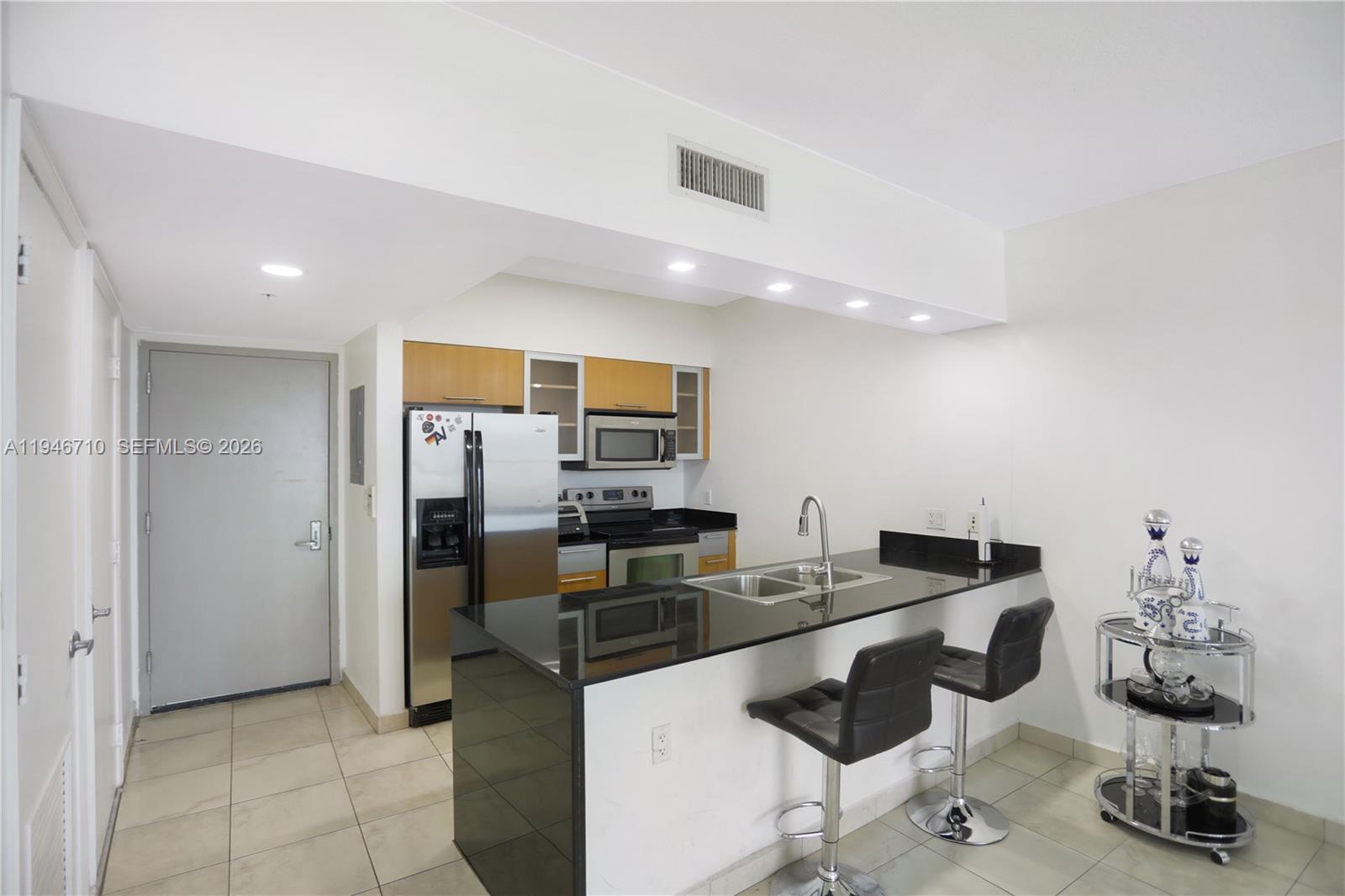 OPERA TOWER CONDO - Residential