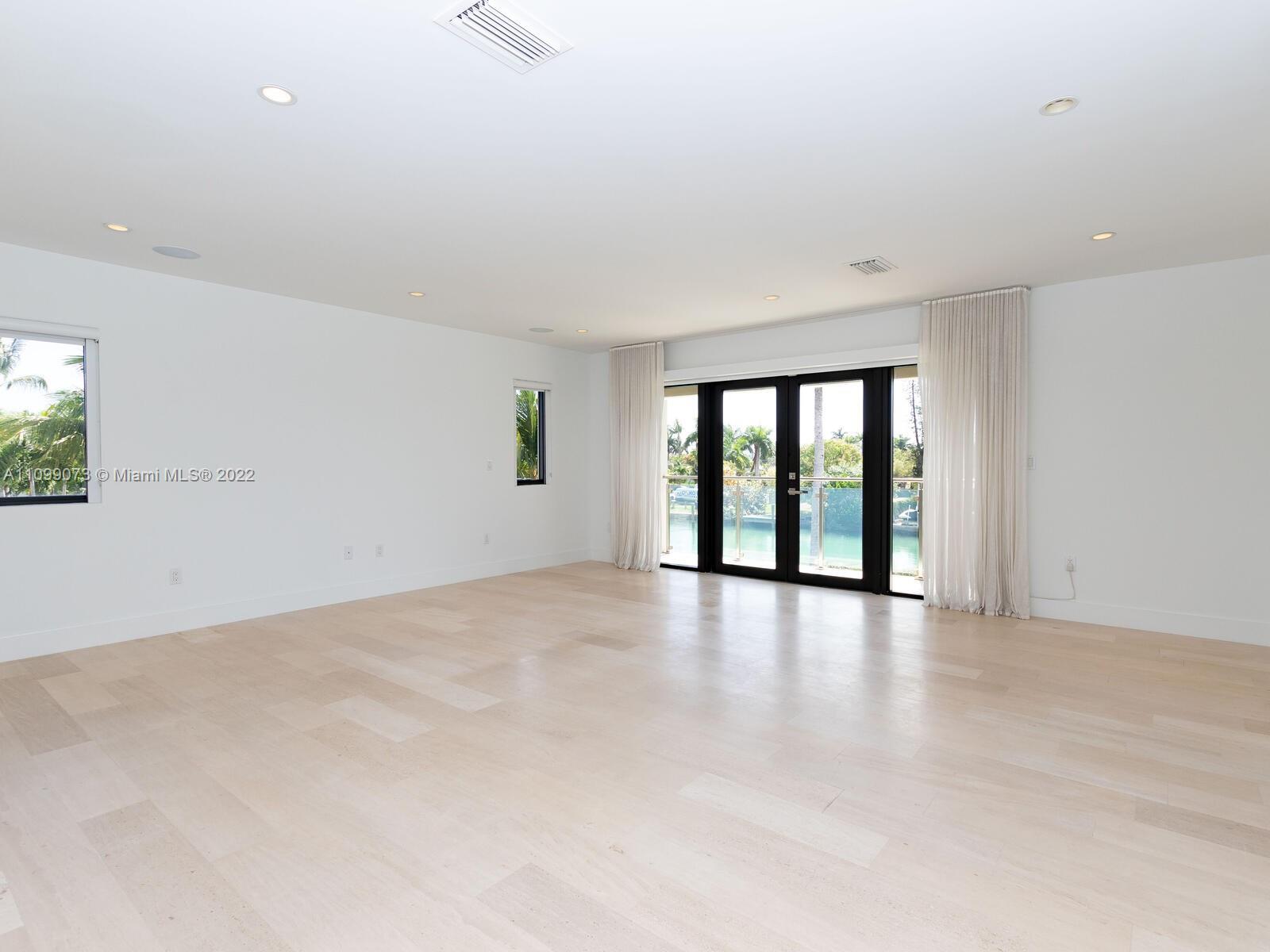 NORMANDY GOLF COURSE - Residential