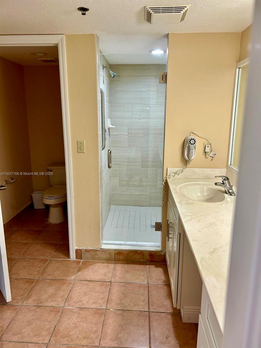 VACATION VILLAGE AT BONAV - Residential Lease