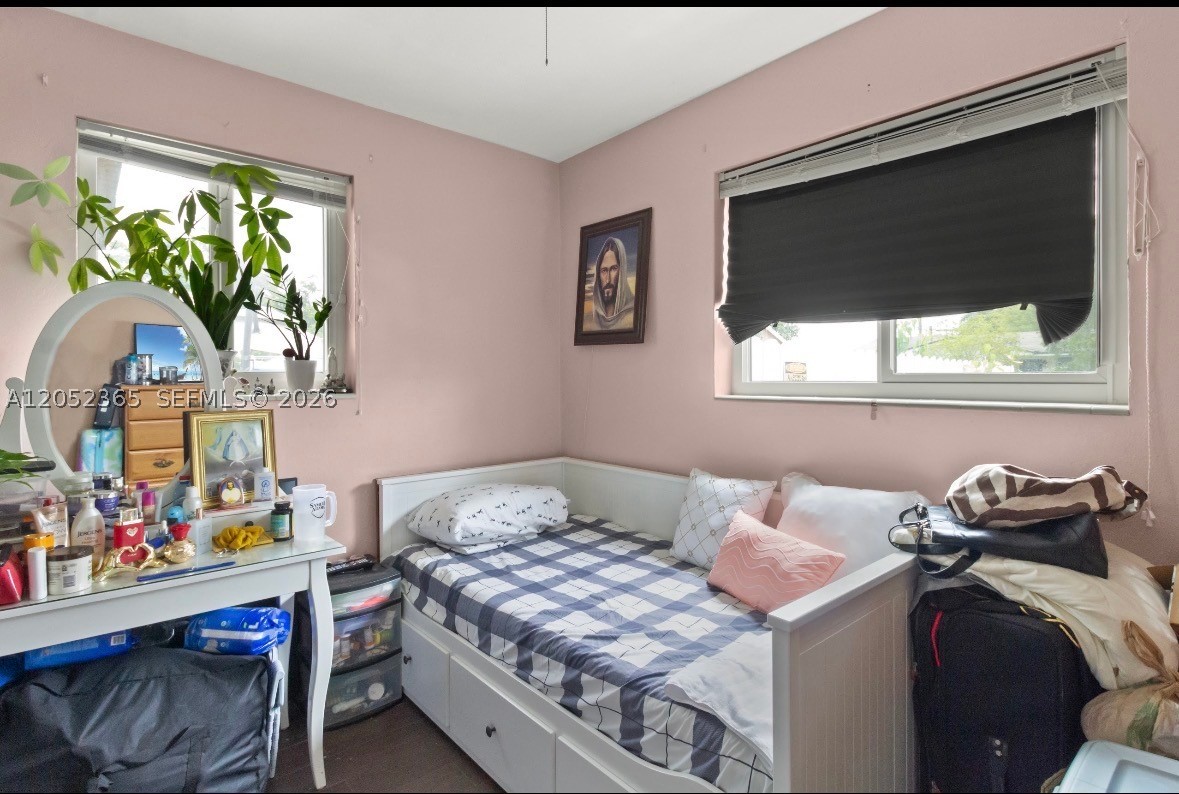 GREEN HILLS SEC 2 - Residential