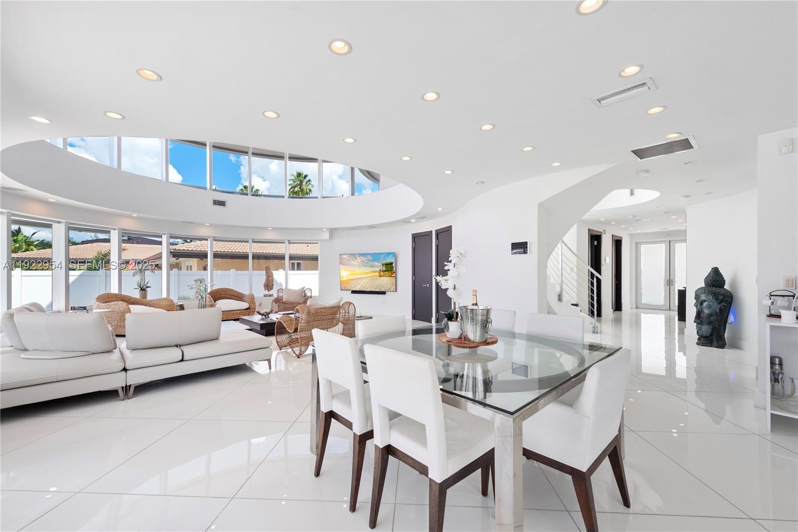 EASTERN SHORES 1ST ADDN - Residential