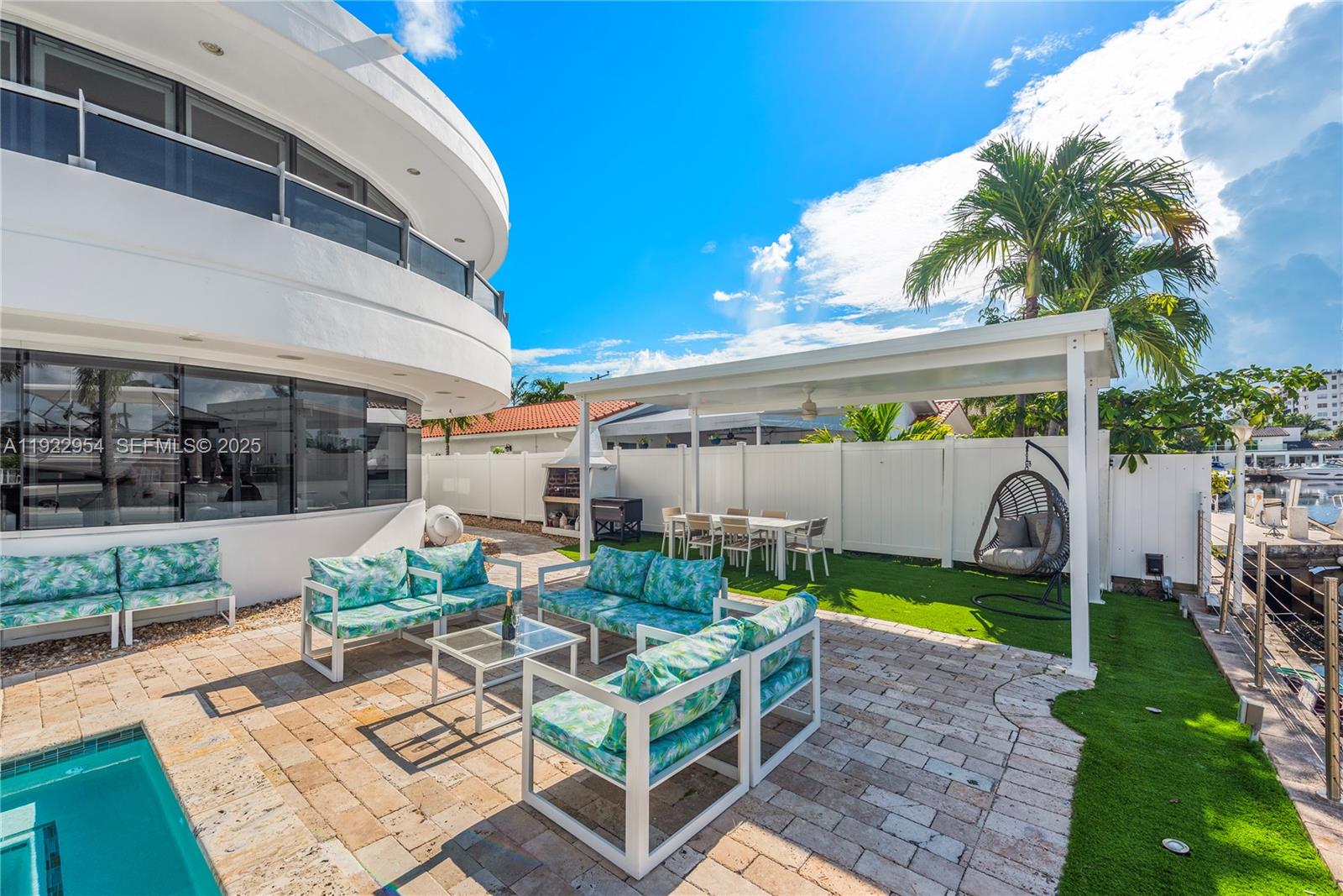 EASTERN SHORES 1ST ADDN - Residential