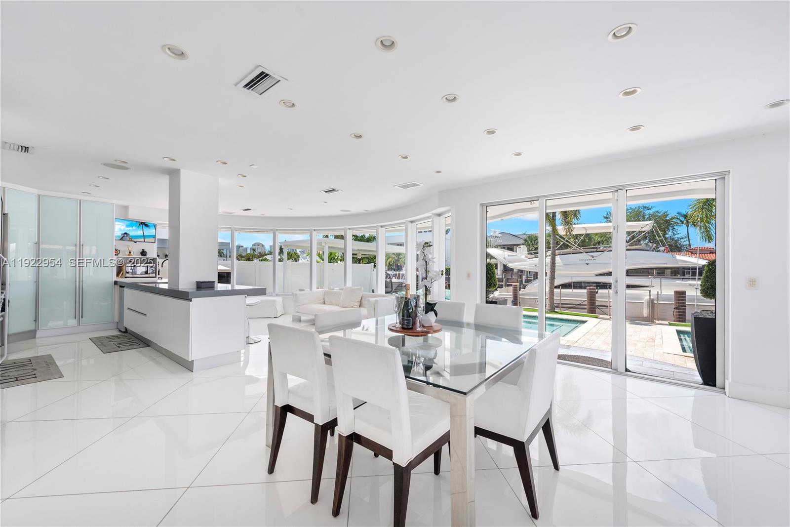 EASTERN SHORES 1ST ADDN - Residential