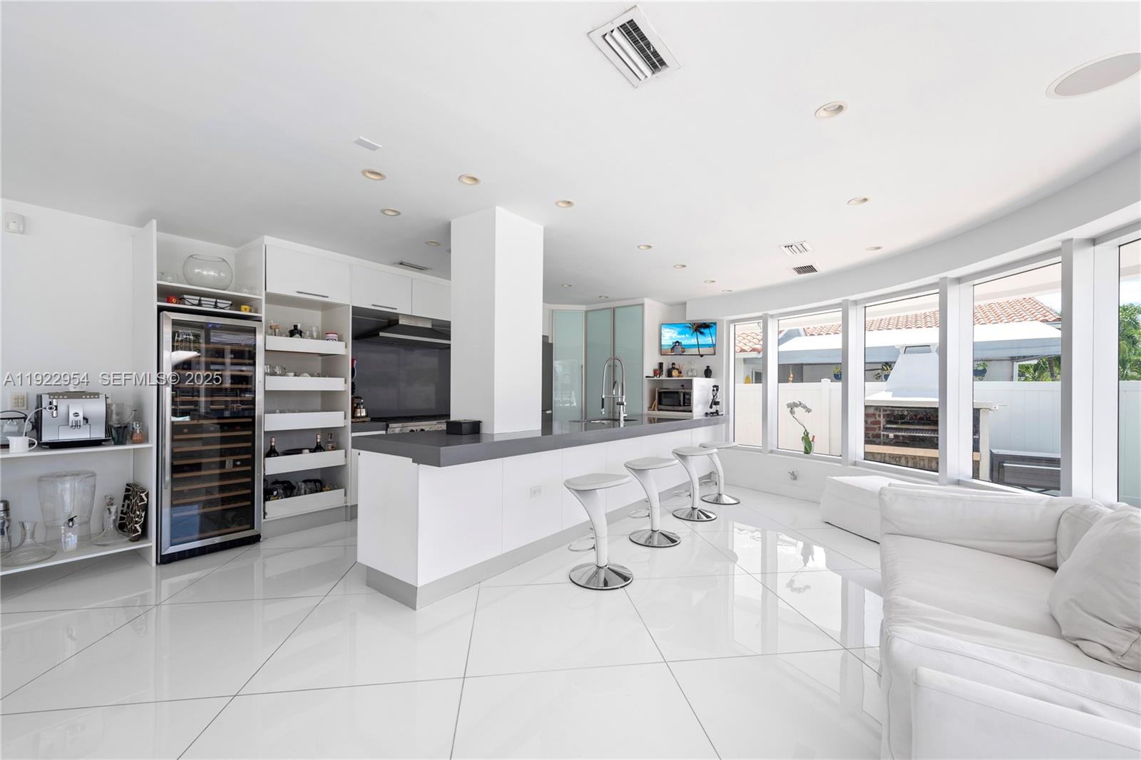 EASTERN SHORES 1ST ADDN - Residential