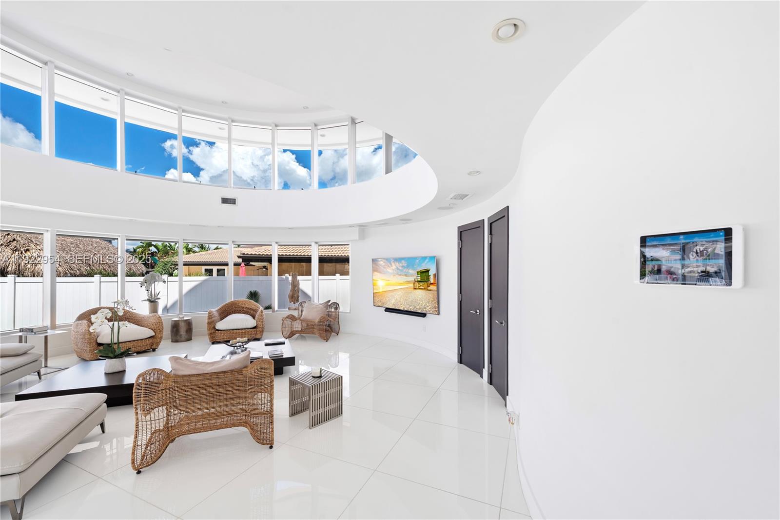 EASTERN SHORES 1ST ADDN - Residential
