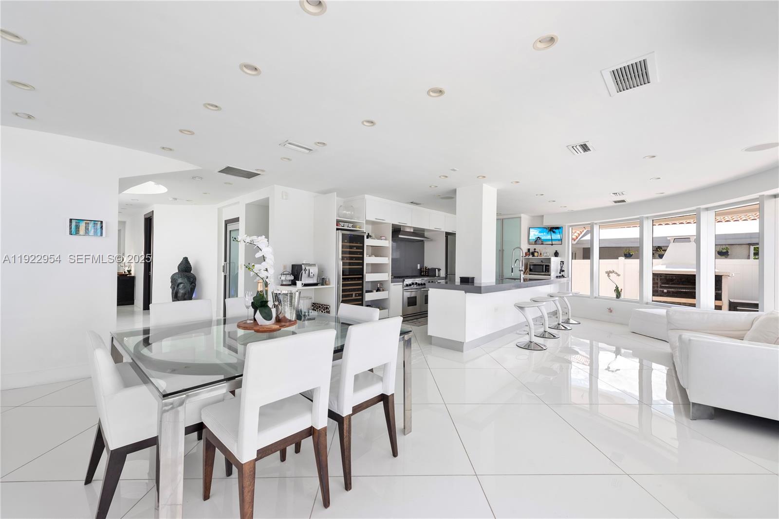 EASTERN SHORES 1ST ADDN - Residential