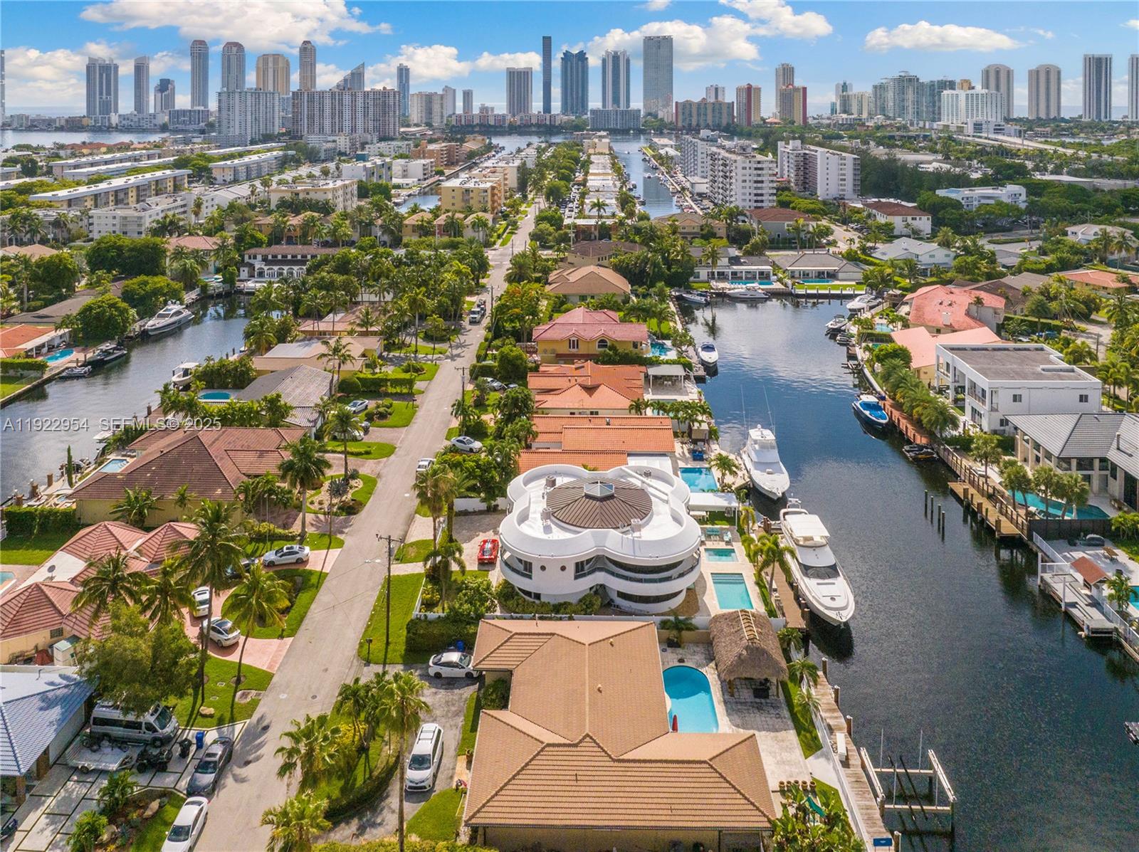 EASTERN SHORES 1ST ADDN - Residential