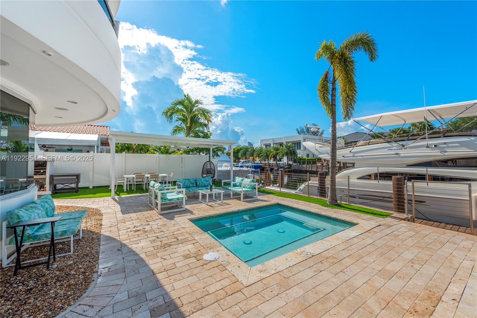 EASTERN SHORES 1ST ADDN - Residential