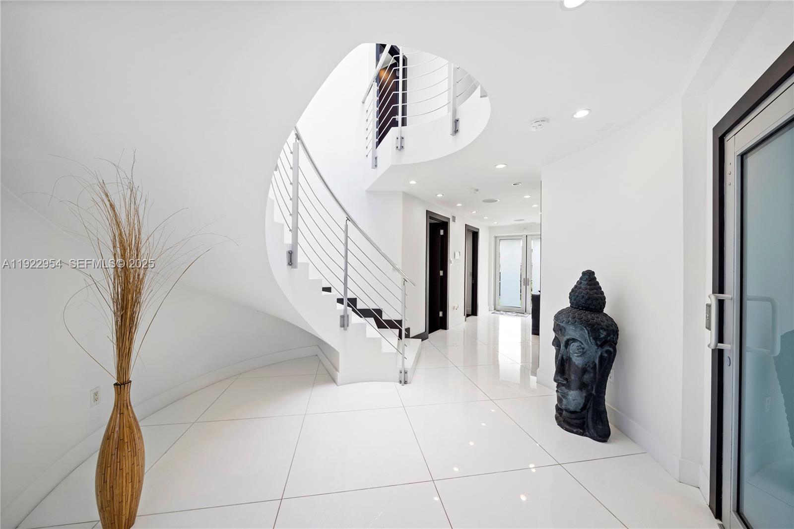 EASTERN SHORES 1ST ADDN - Residential