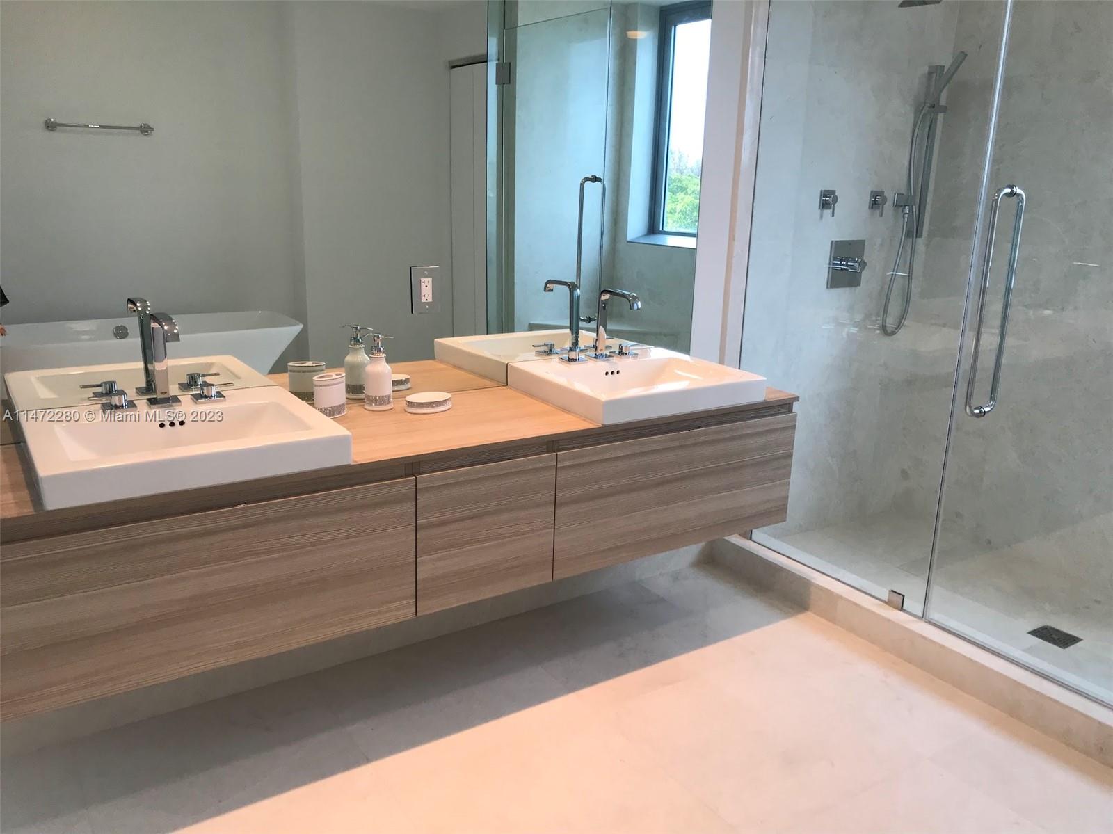 MARINA PALMS RESIDENCES S - Residential Lease