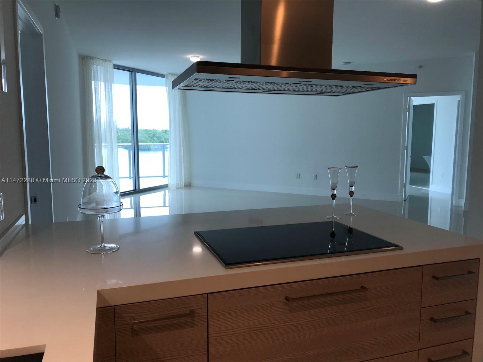 MARINA PALMS RESIDENCES S - Residential Lease