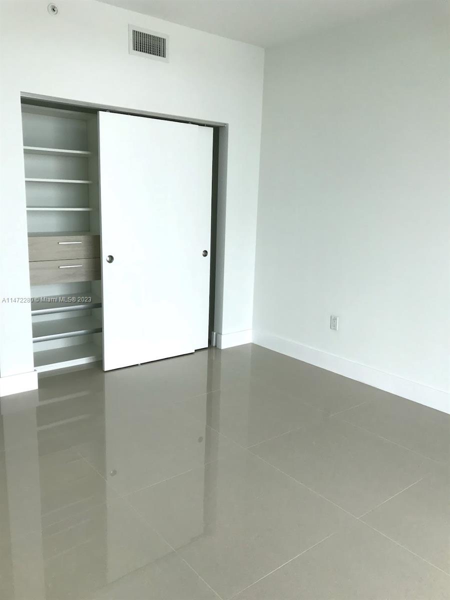 MARINA PALMS RESIDENCES S - Residential Lease