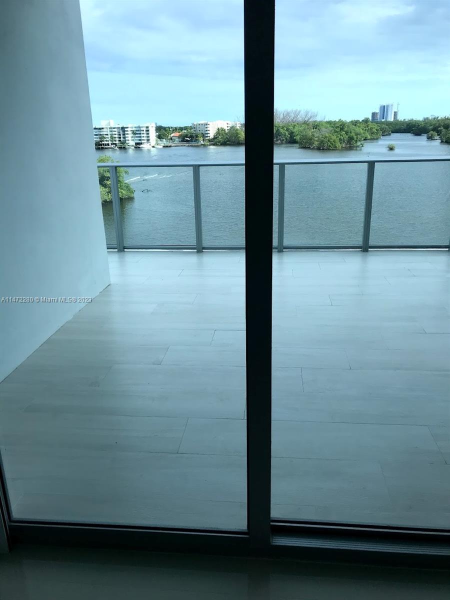 MARINA PALMS RESIDENCES S - Residential Lease