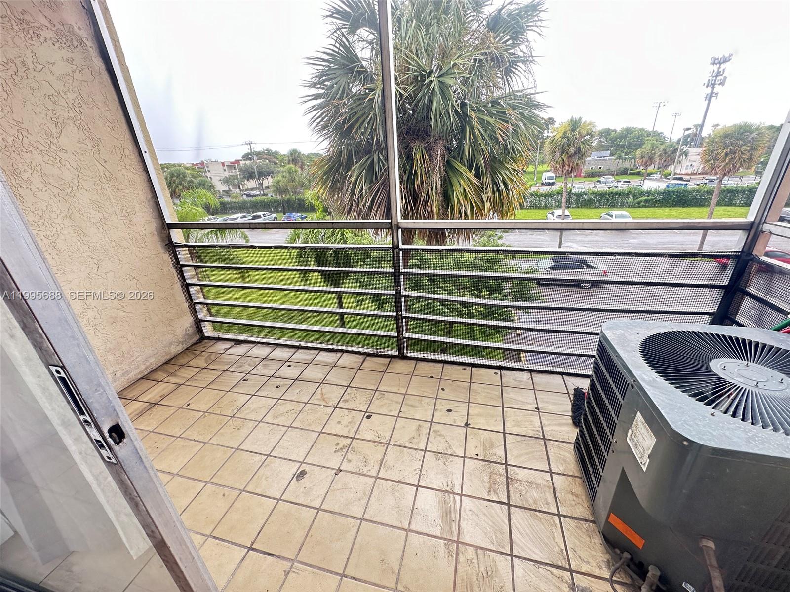 SUNSET HILLS I CONDOMINIU - Residential