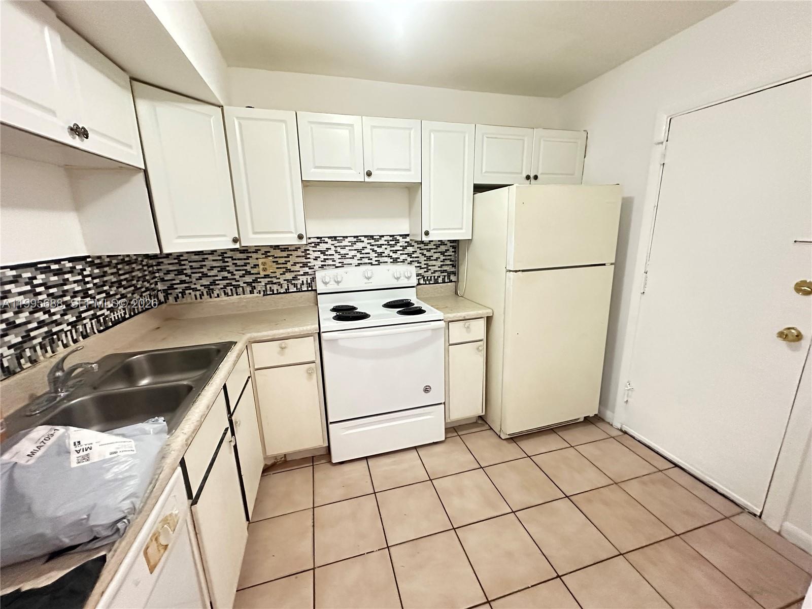 SUNSET HILLS I CONDOMINIU - Residential
