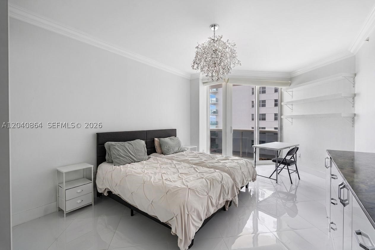 SOLIMAR CONDO - Residential