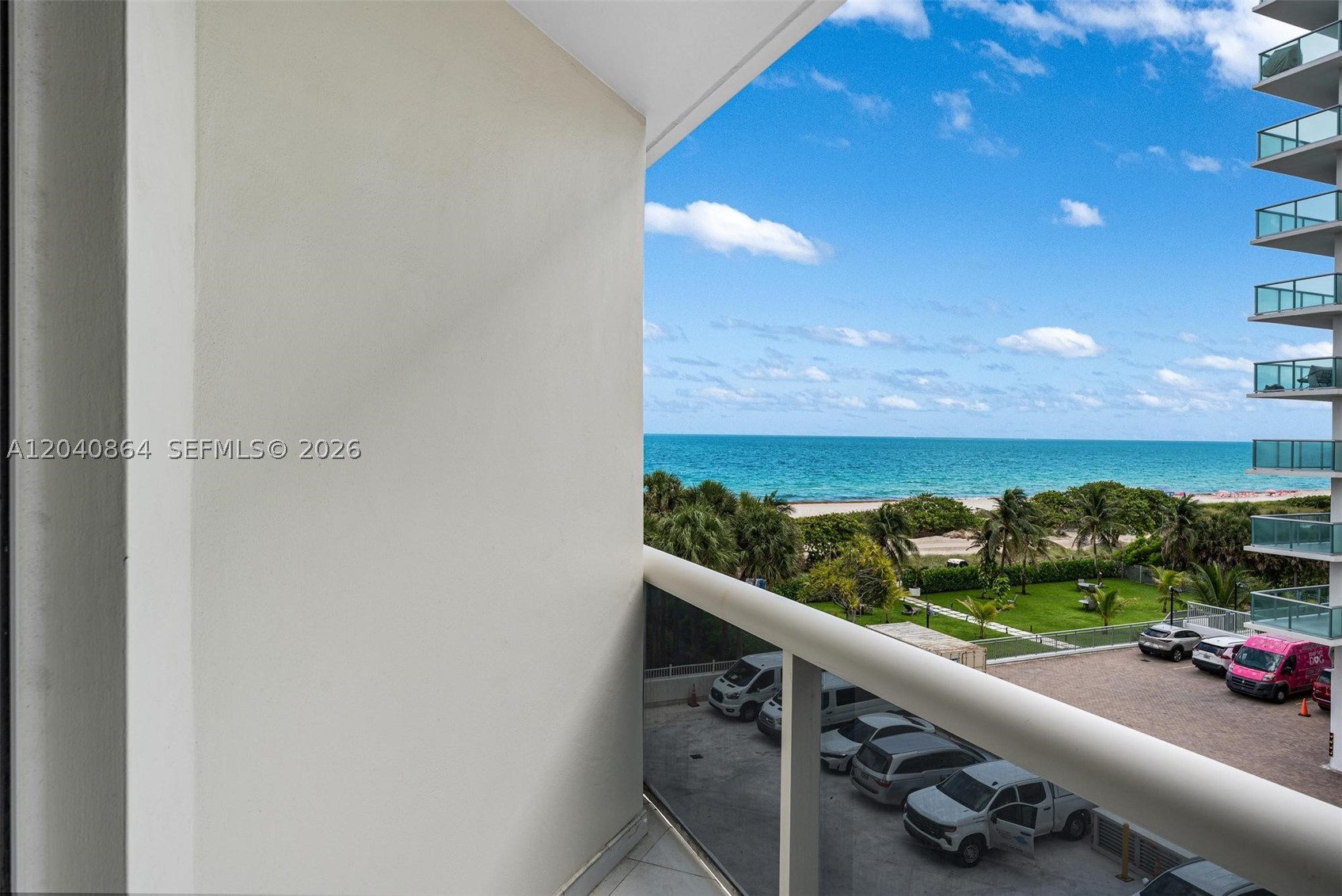 SOLIMAR CONDO - Residential