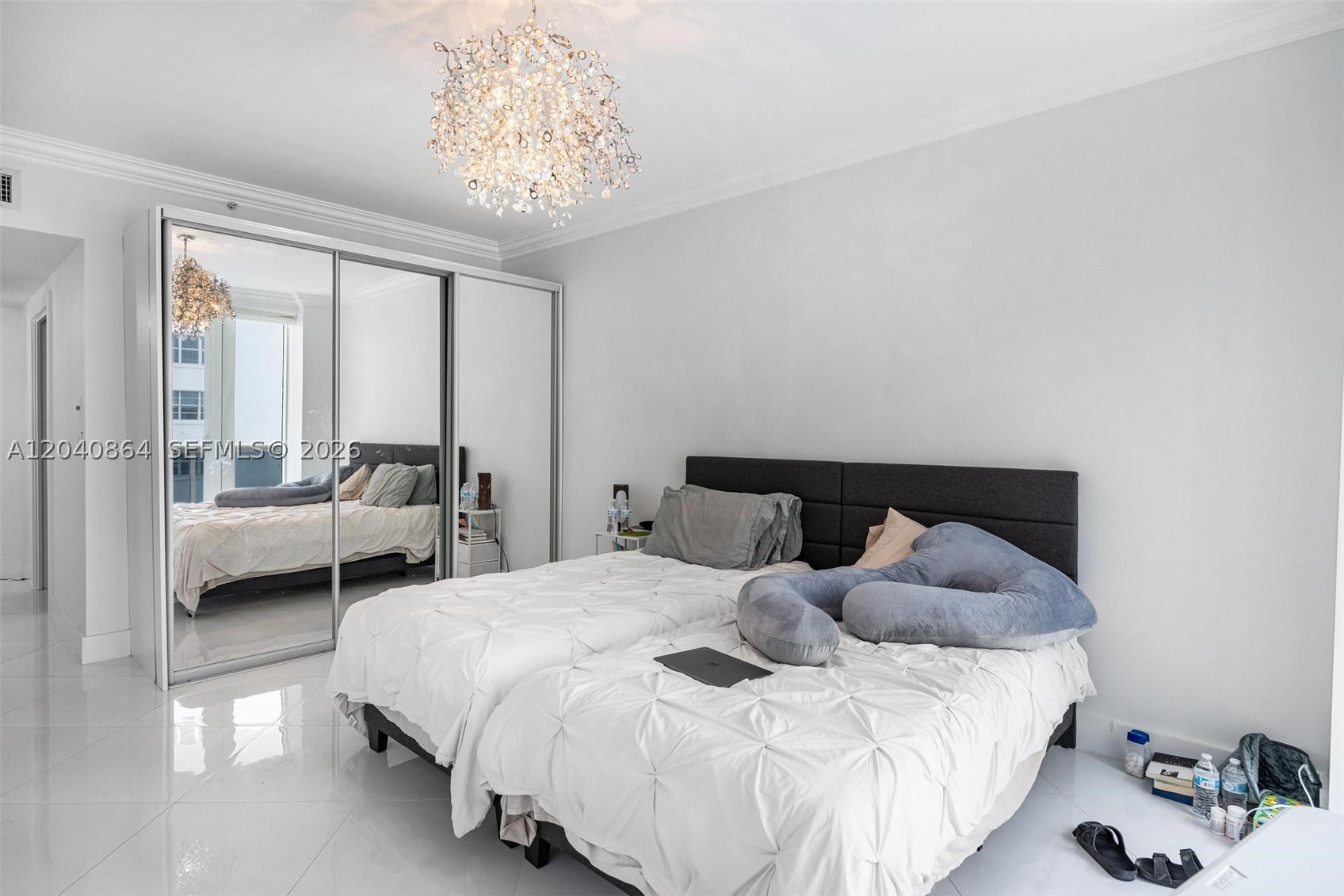 SOLIMAR CONDO - Residential