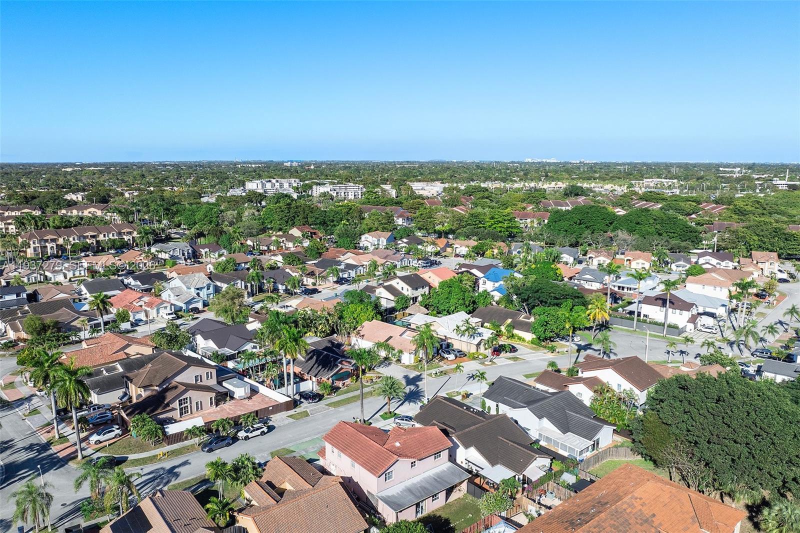 SHOMA HOMES AT KENDALL - Residential