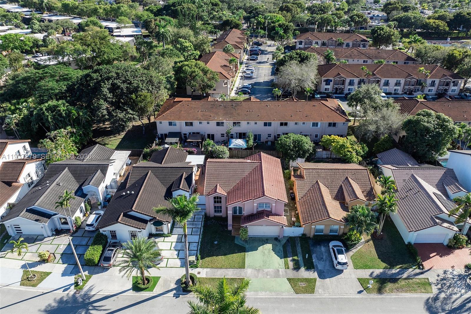 SHOMA HOMES AT KENDALL - Residential