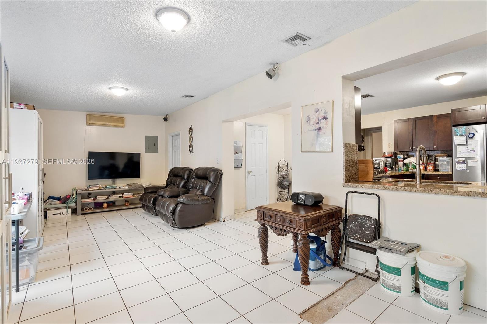 SHOMA HOMES AT KENDALL - Residential