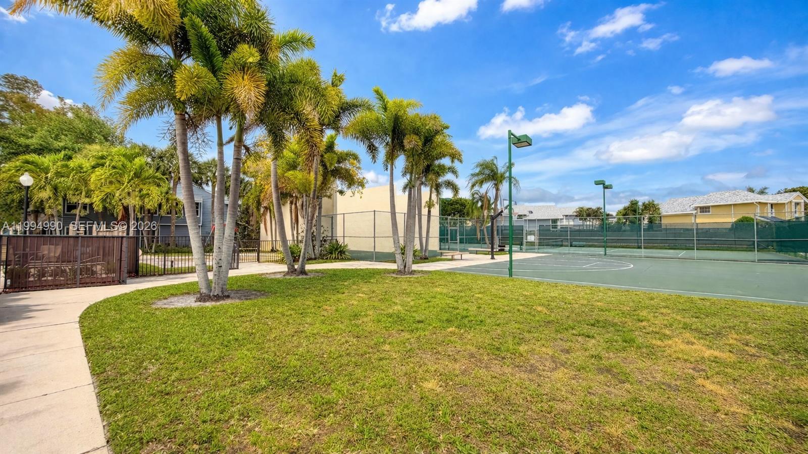 FAIRFIELD AT BOCA 5 OF CE - Residential