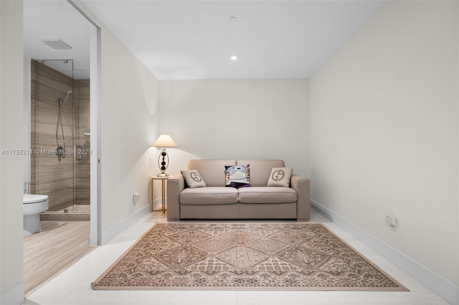 18975 COLLINS CONDO - Residential