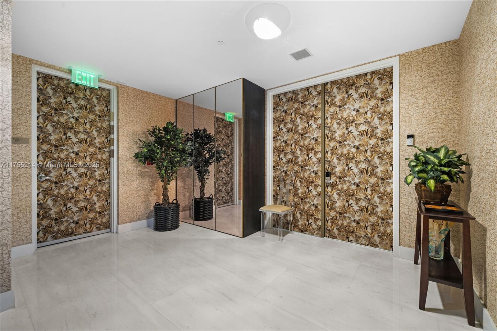 18975 COLLINS CONDO - Residential