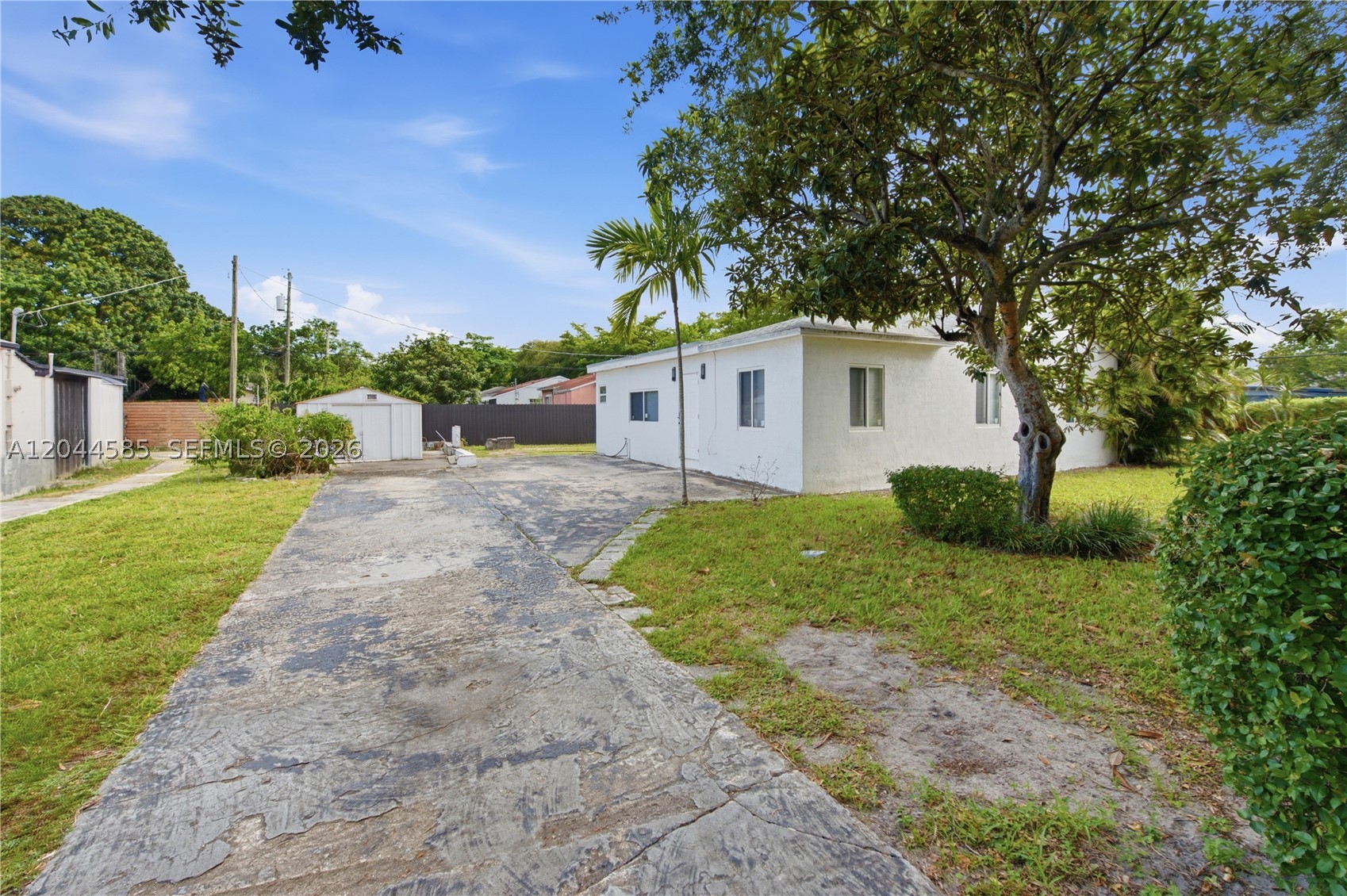 NORTH SHORE HEIGHTS - Residential