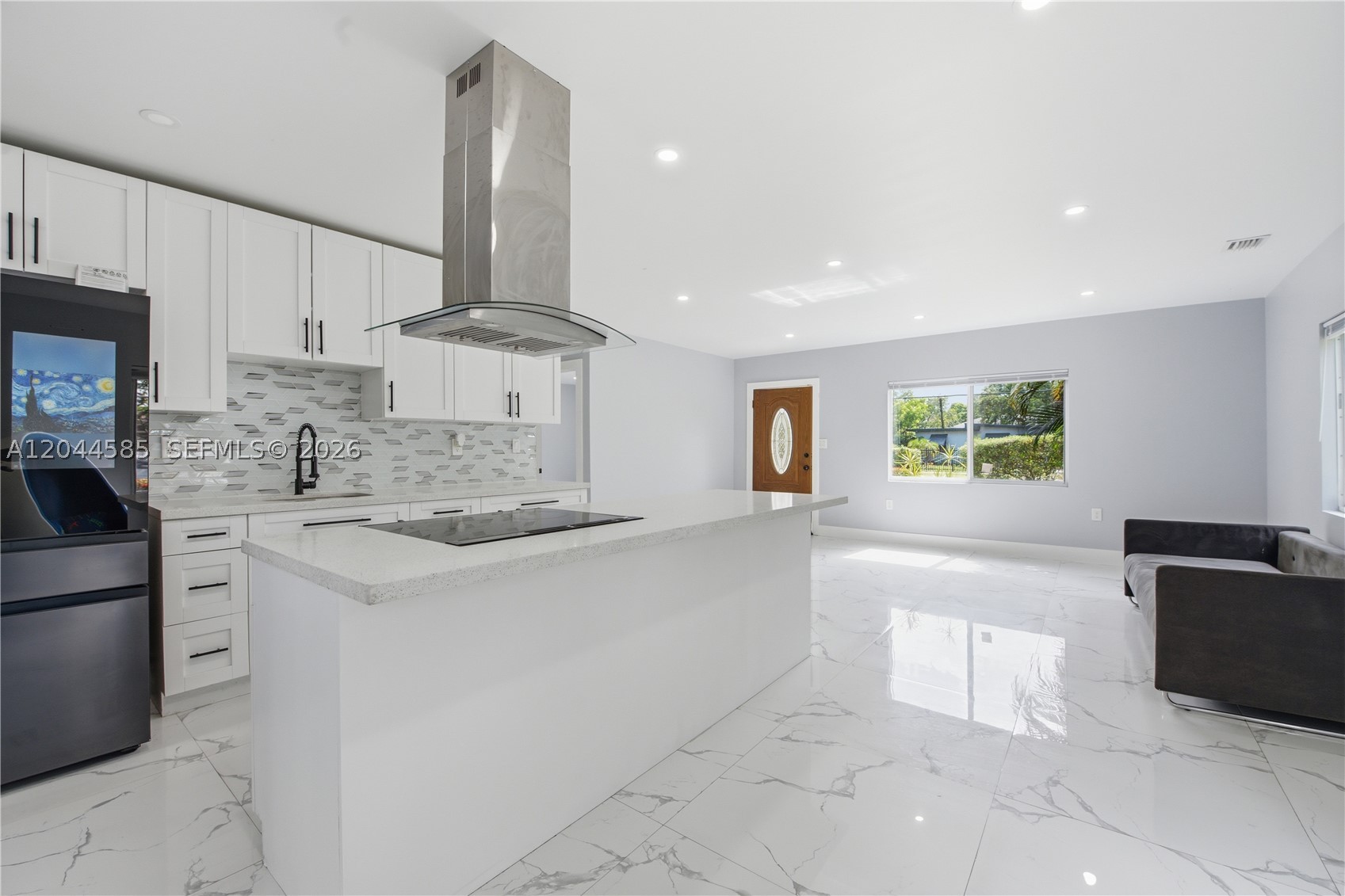 NORTH SHORE HEIGHTS - Residential