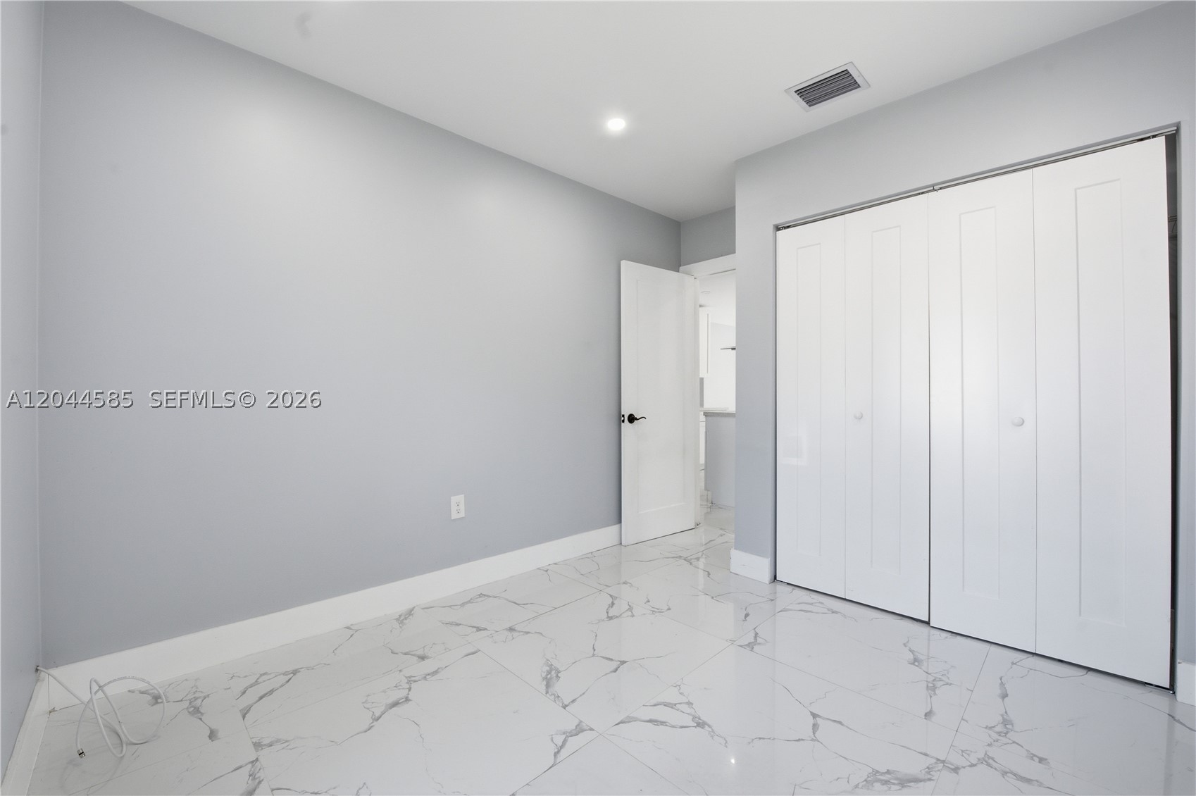 NORTH SHORE HEIGHTS - Residential