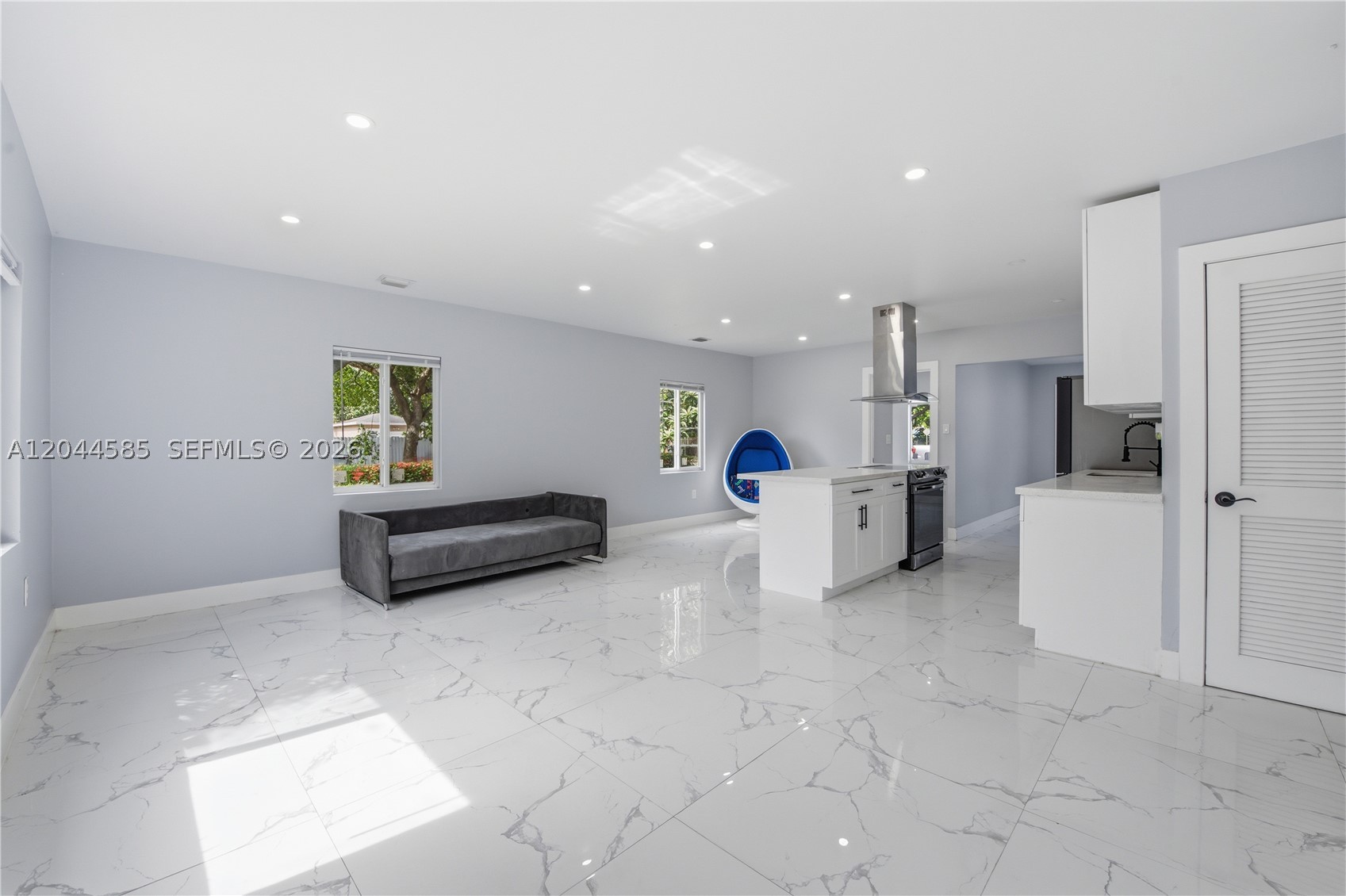 NORTH SHORE HEIGHTS - Residential