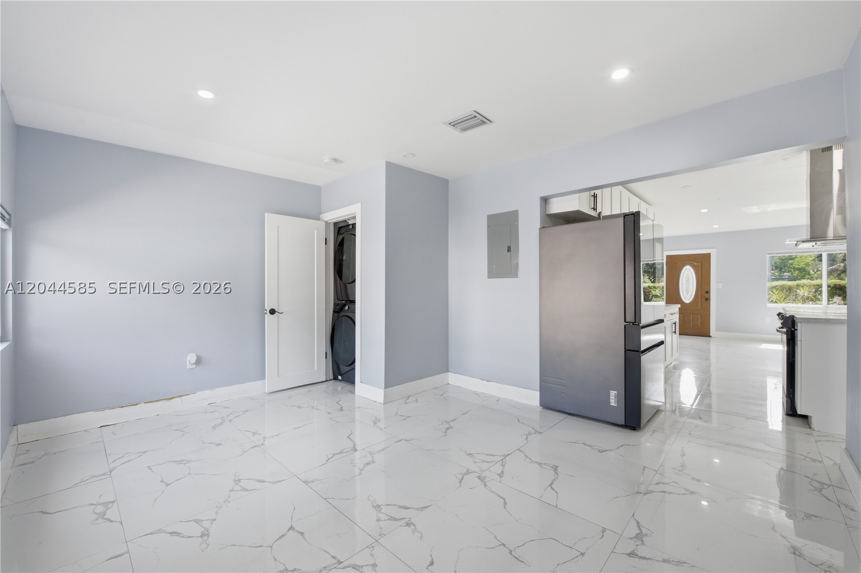 NORTH SHORE HEIGHTS - Residential