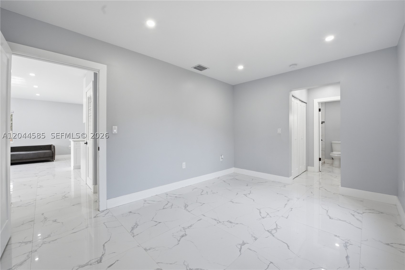 NORTH SHORE HEIGHTS - Residential