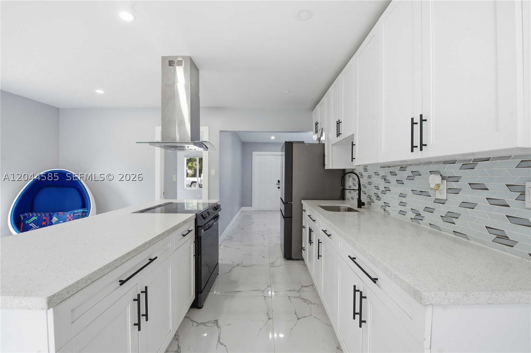 NORTH SHORE HEIGHTS - Residential