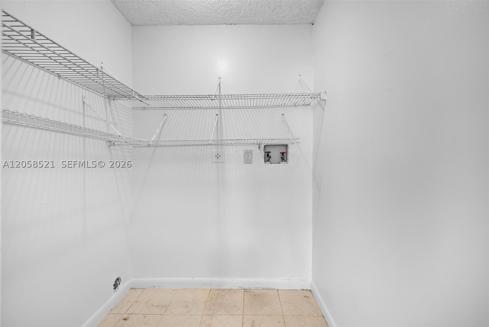 COUNTRYSIDE VILLAGE CONDO - Residential